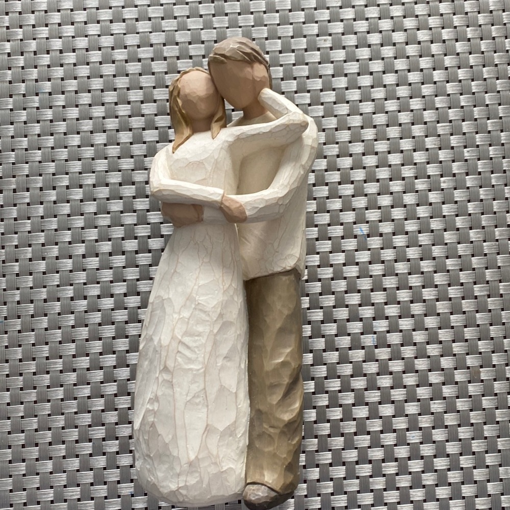 Willow Tree “Together” figurine from Hallmark